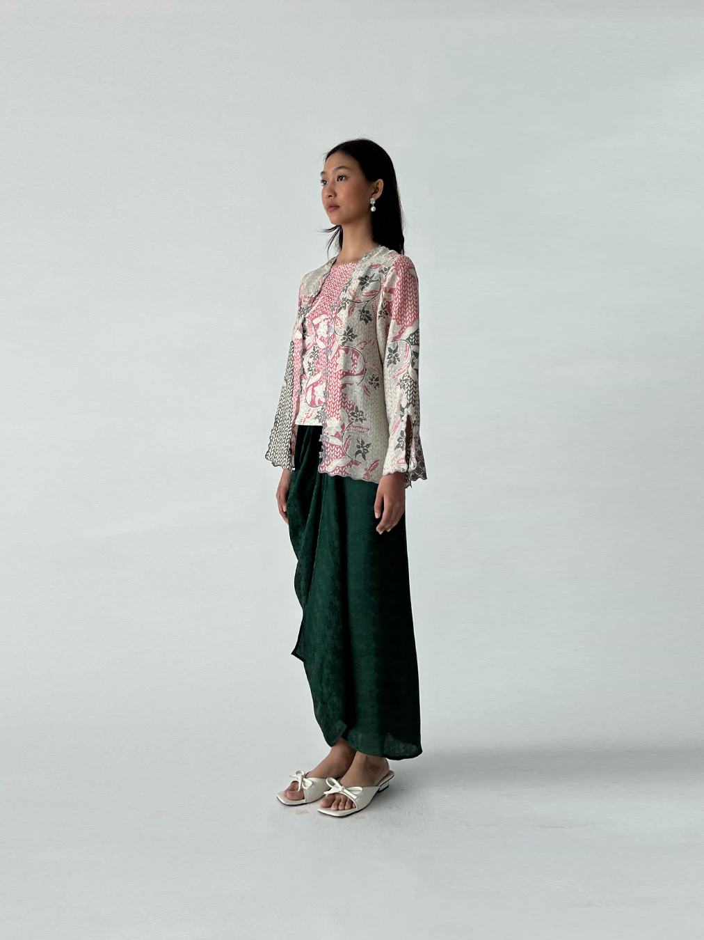 Kutu Baru AIRIS (05-132 GRN)