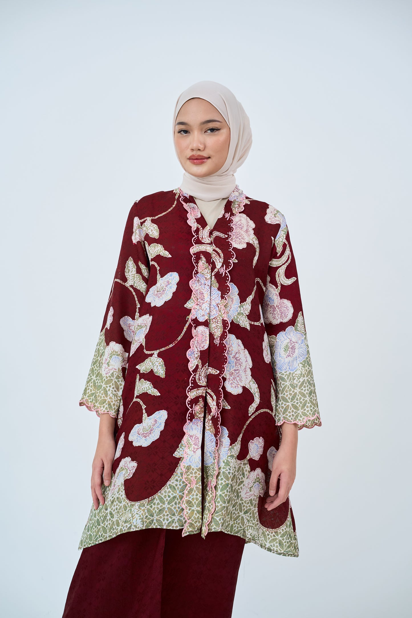 Kebarung Moden WARDAH