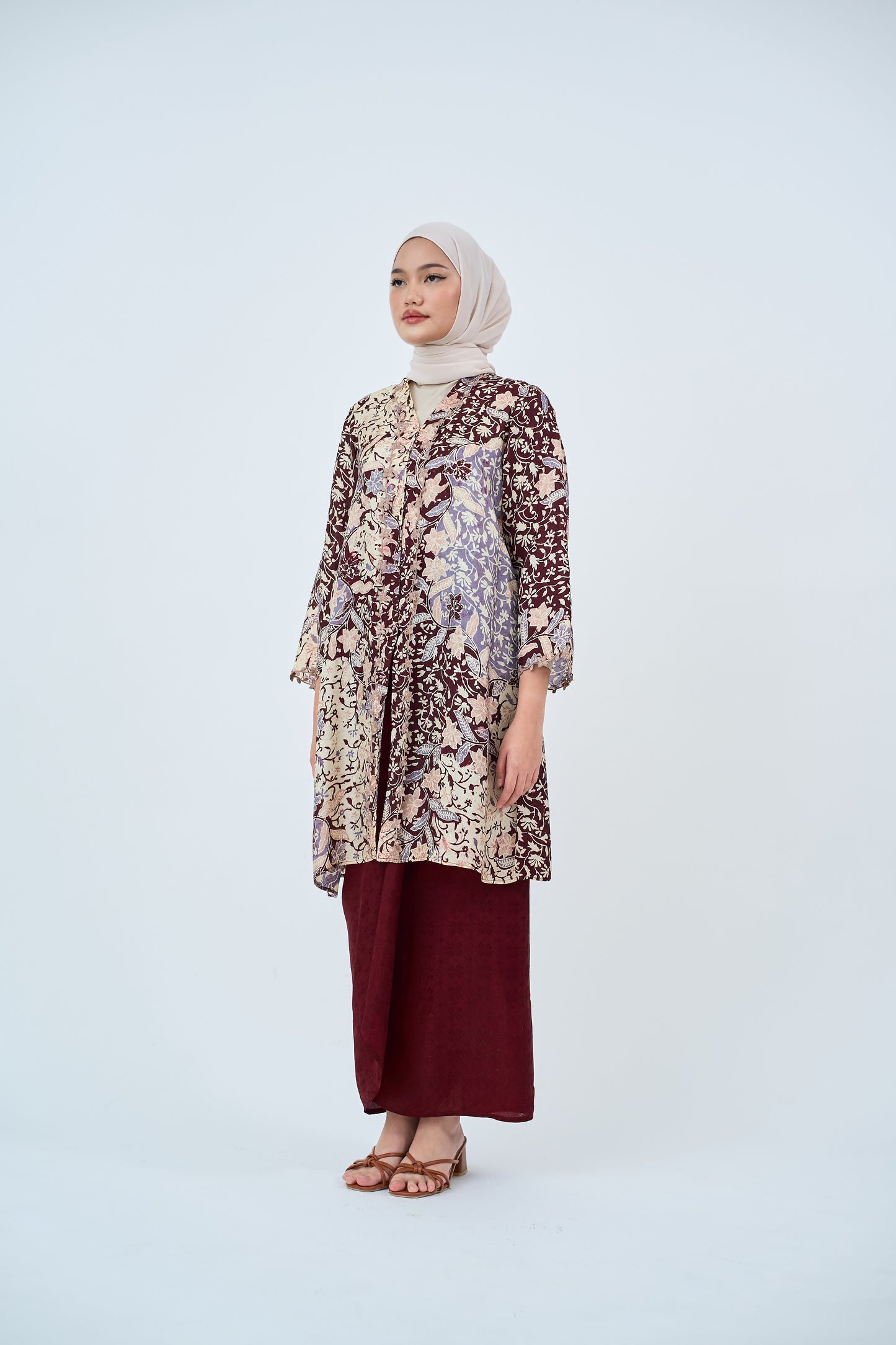 Kebarung Moden WARDAH