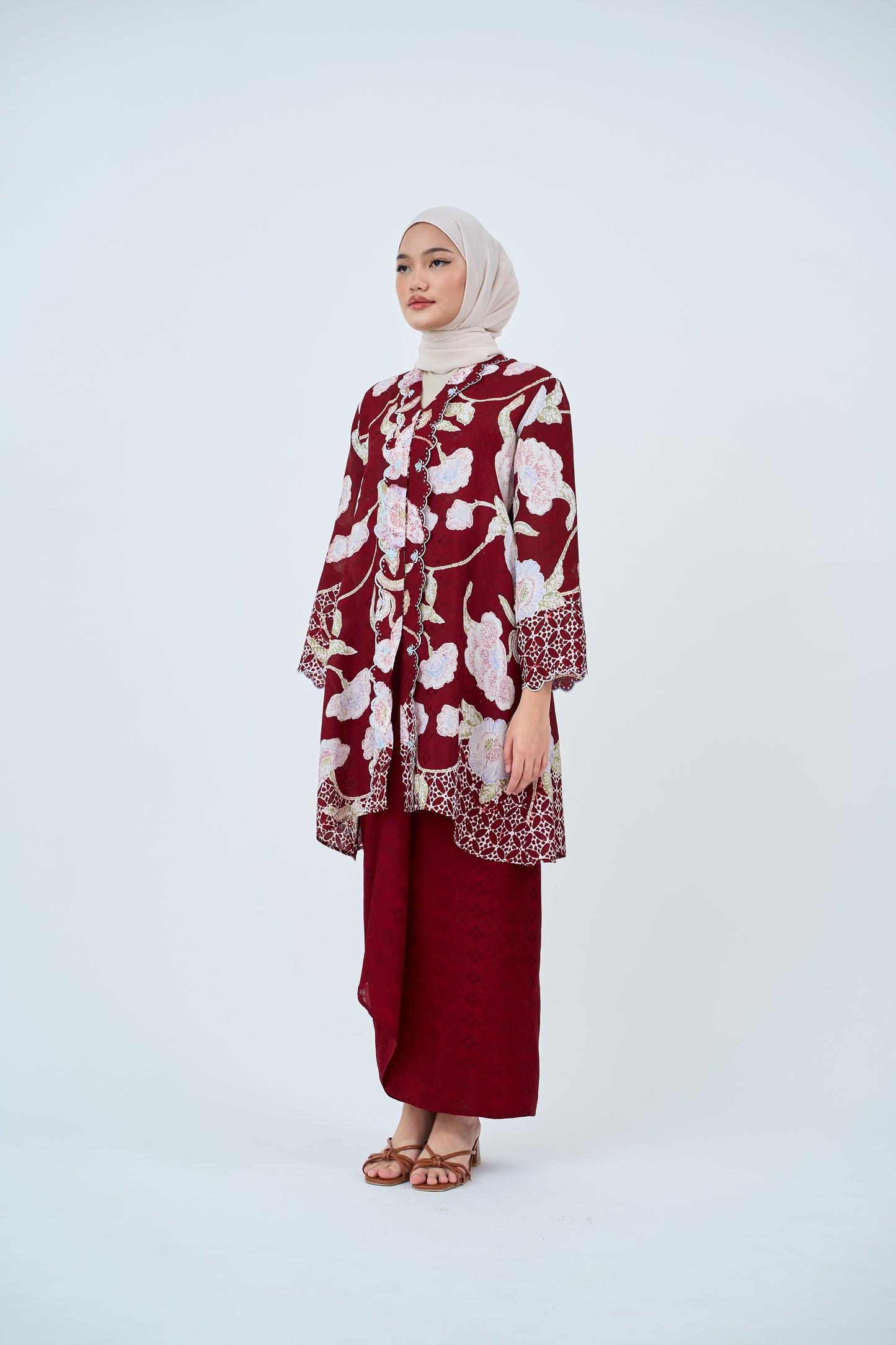 Kebarung Moden WARDAH
