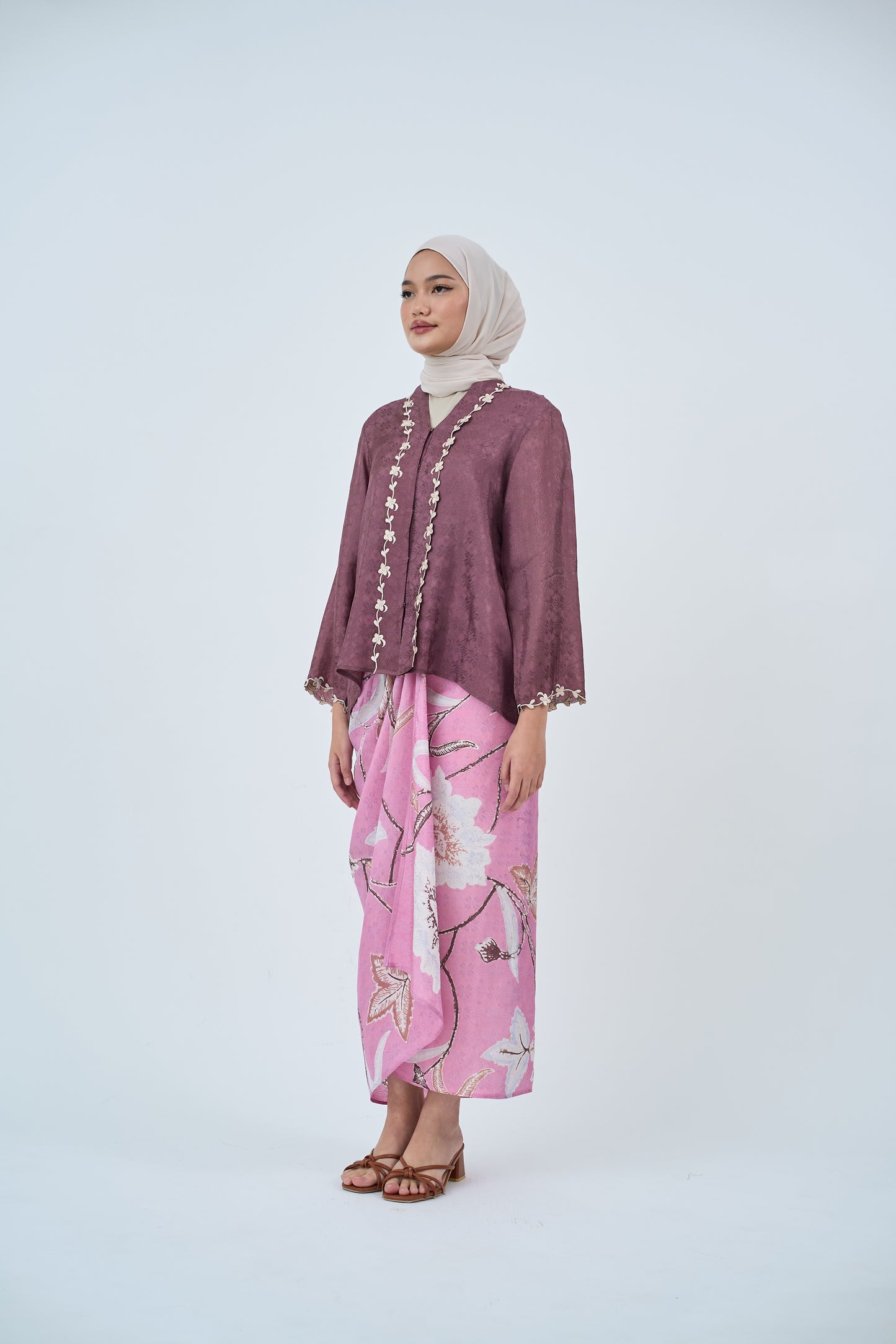 Kebarung Moden WARDAH PENDEK (05-322 PPL/PNK)