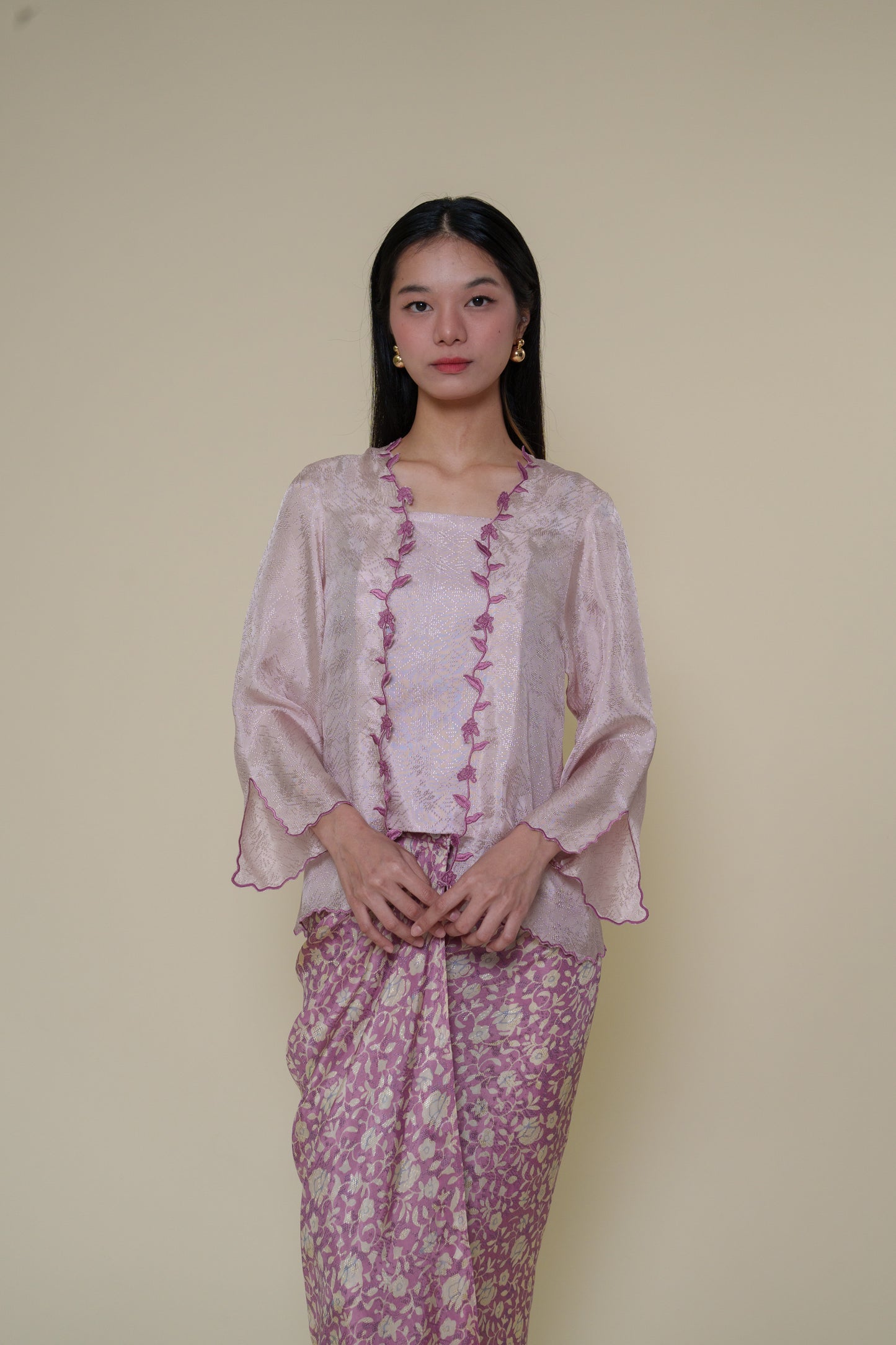 Kutu Baru AIRIS (05-31-PNK)