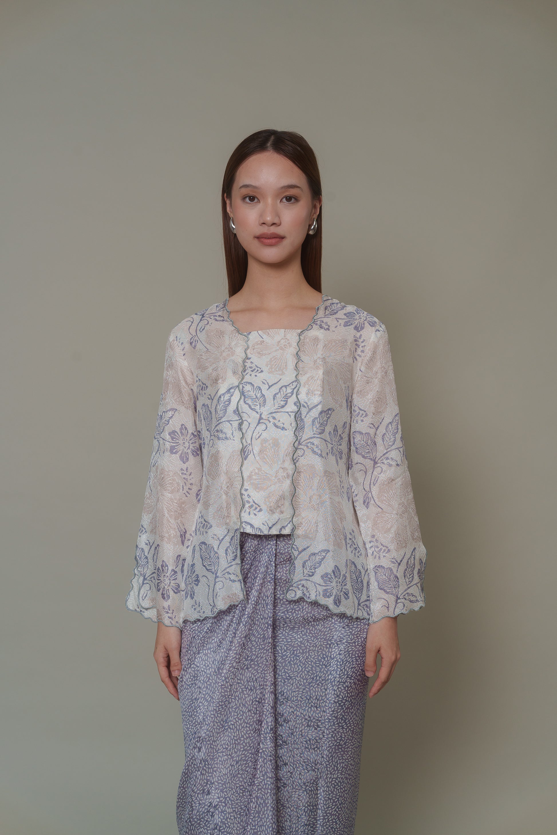Kutu baru airis 05-45 BLU 02
