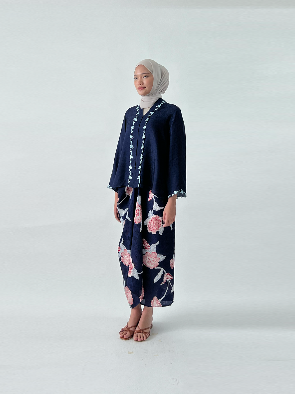 Kurung Moden WARDAH PENDEK (05-301 BLU)