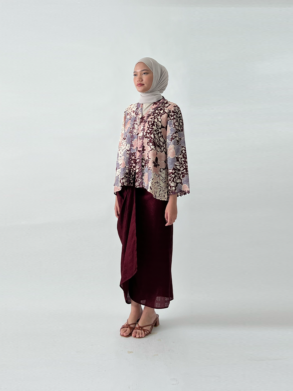 Kebarung Moden WARDAH PENDEK (05-324 MRN)
