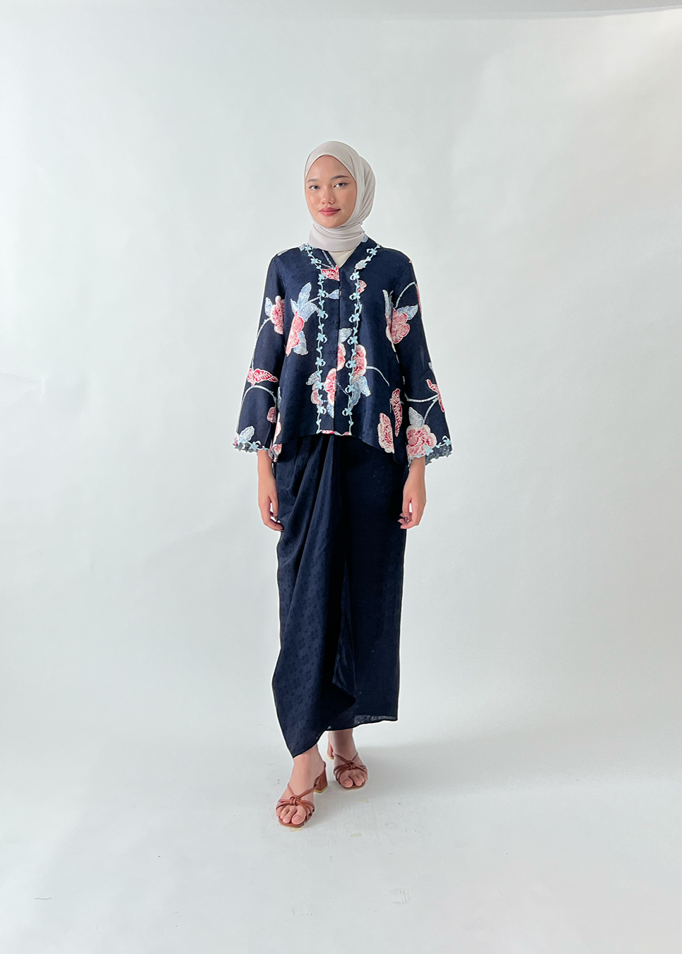 Kebarung Moden WARDAH PENDEK (05-325 BLU)