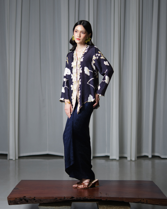 Juwita Kebaya Pendek in Blue