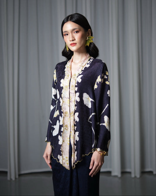 Juwita Kebaya Pendek in Blue