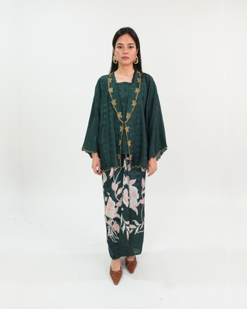 Khairin Kebaya pendek in Green