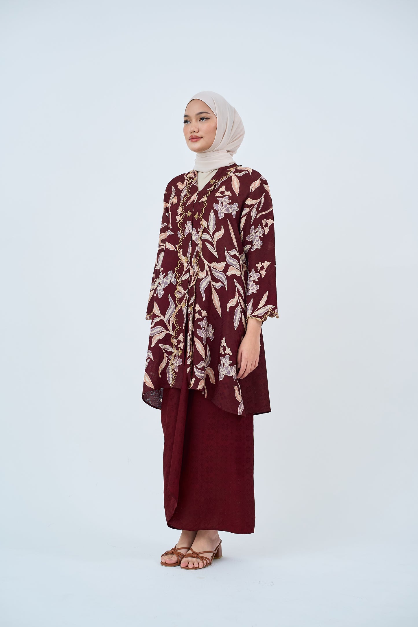 Kebarung Moden WARDAH