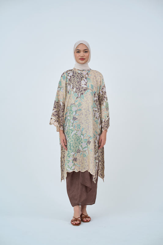 Kurung Labuh DAHLEA