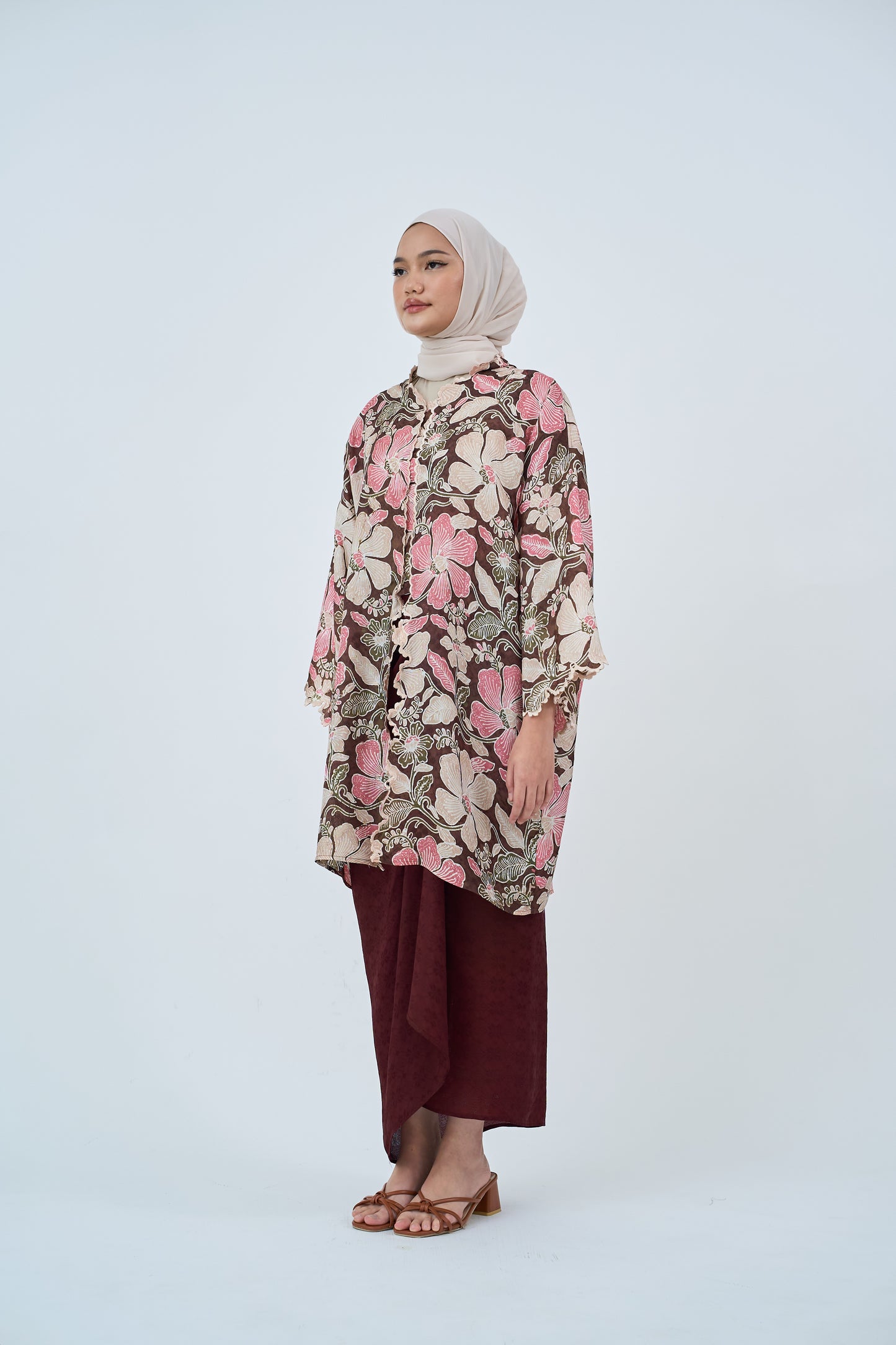 Kebaya Labuh KHADEEJA (05-28 PNK)