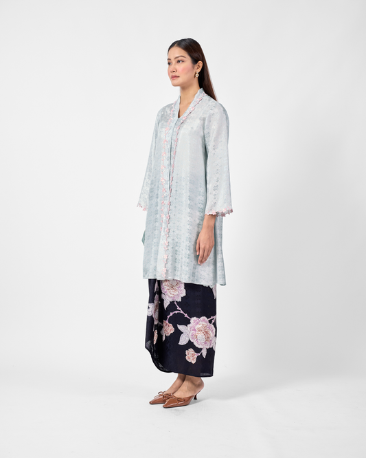 Wardah Kebarung in Blue