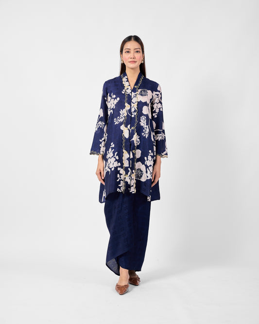 Wardah Kebarung  in Blue