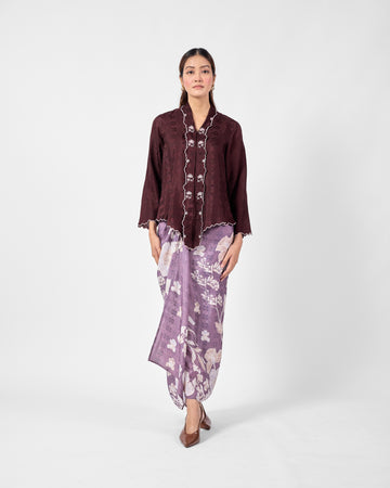 Juwita Kebaya Pendek in Burgundy
