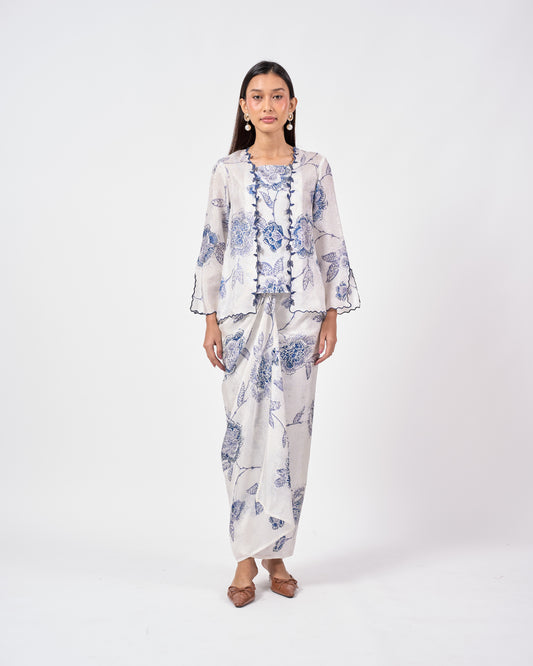 Airis Kebaya Pendek in White