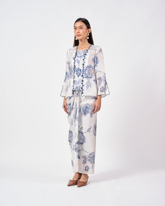 Airis Kebaya Pendek in White