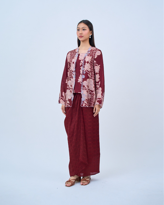 Airis Kebaya Pendek in Maroon