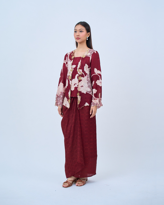 Airis Kebaya Pendek in Maroon