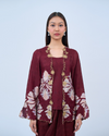Airis Kebaya Pendek in Maroon