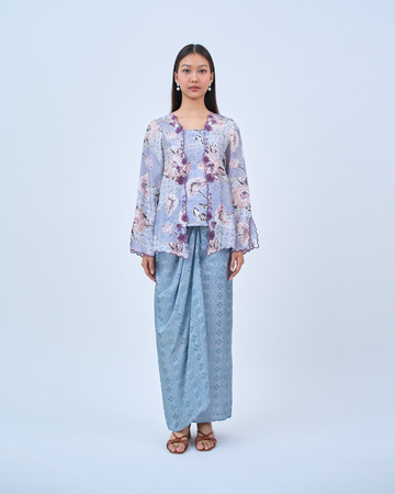 Airis Kebaya Pendek in Blue