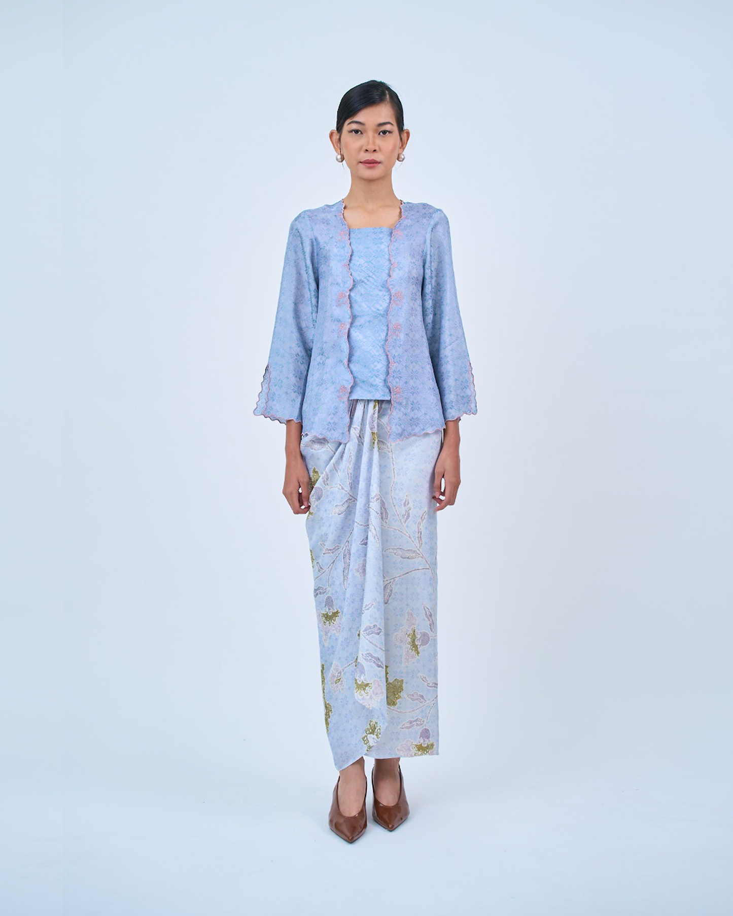 Airis Kutu Baru in Blue