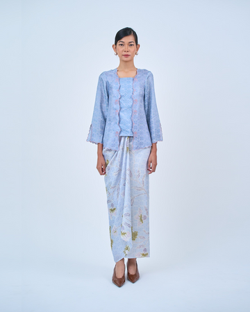 Airis Kebaya Pendek in Blue
