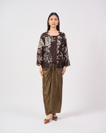 Airis Kebaya Pendek in Brown