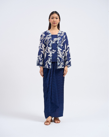 Airis Kebaya Pendek in Blue