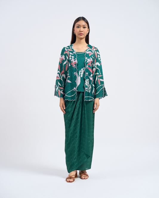 Airis Kebaya Pendek in Green