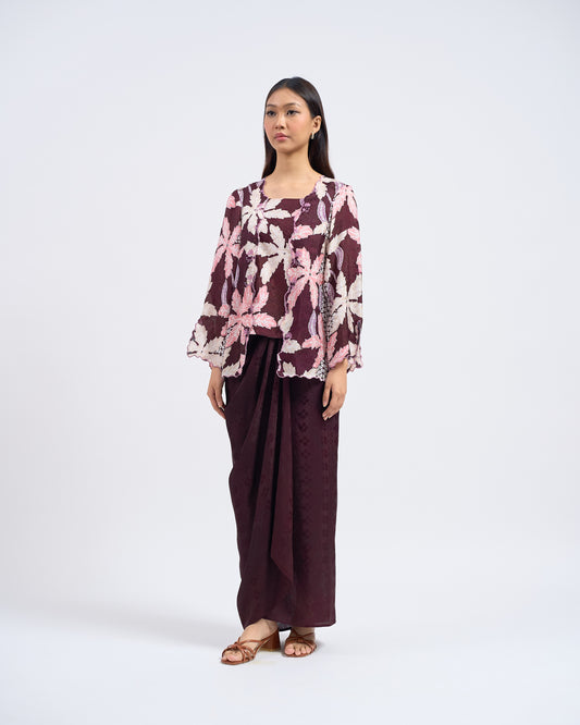 Airis Kebaya Pendek in Burgundy