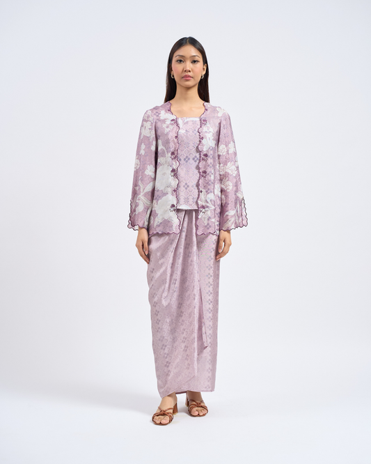 Airis Kebaya Pendek in Purple