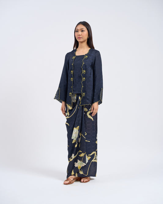 Airis Kebaya Pendek in Blue