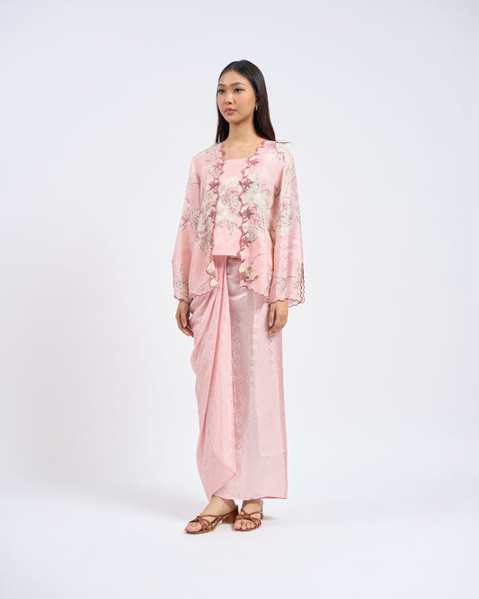 Airis Kebaya Pendek  in Pink