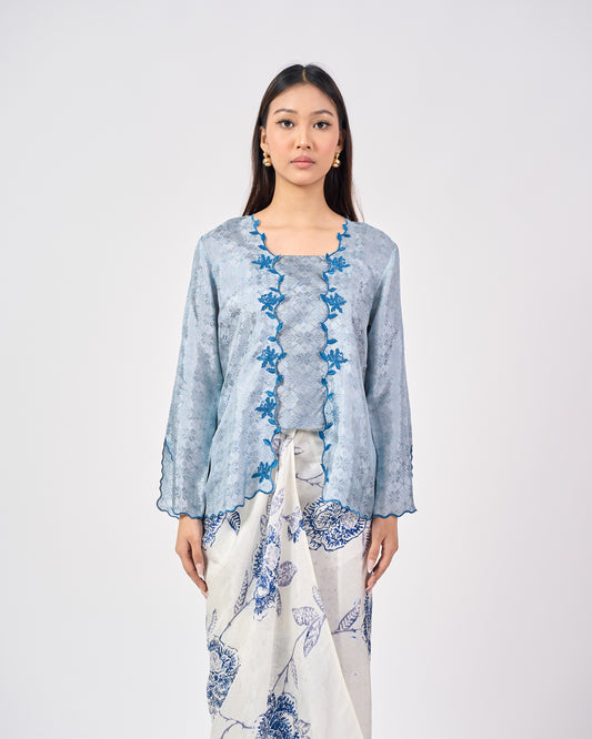 Airis Kebaya Pendek in Blue