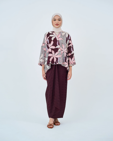 Malika Kurung Kimono in Burgundy