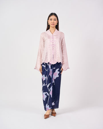 Delia Kurung Moden in Purple