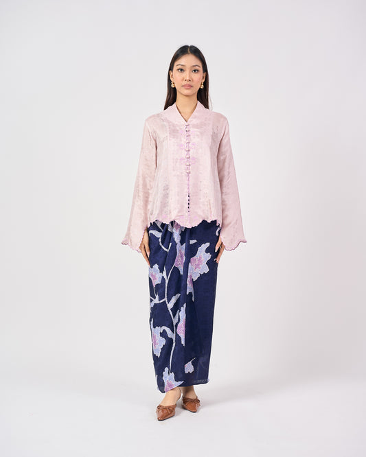 Delia Kurung Moden in Purple
