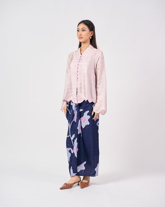 Delia Kurung Moden in Purple