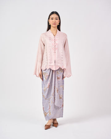Delia Kurung Moden in Pink