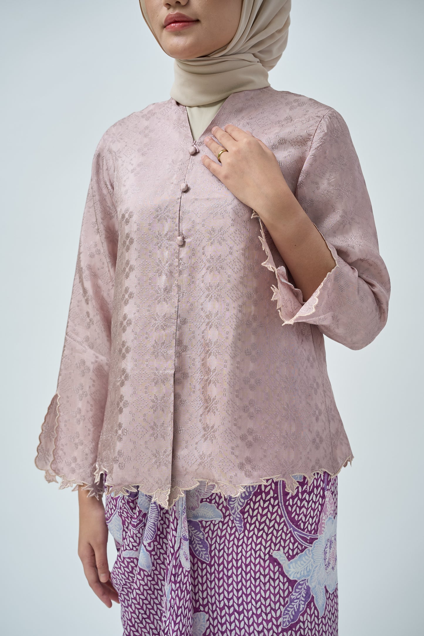 Kurung Moden DELIA (05-116 PPL)