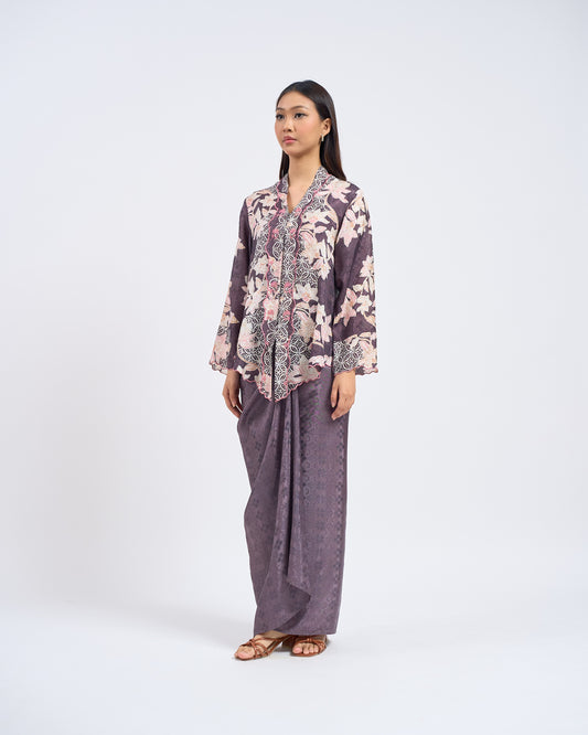 Juwita Kebaya Pendek in Grey