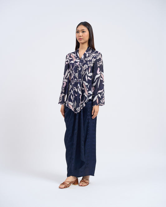 Juwita Kebaya Pendek in Blue