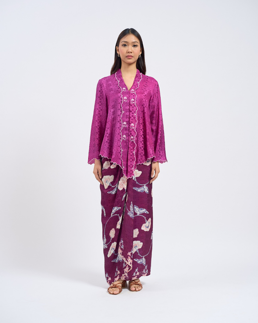 Juwita Kebaya Pendek in Purple
