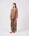 Juwita Kebaya Pendek  in Brown