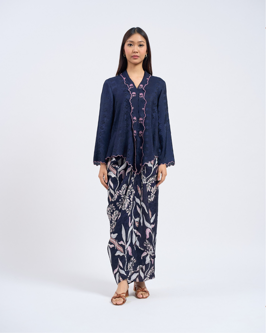 Juwita Kebaya Pendek in Blue