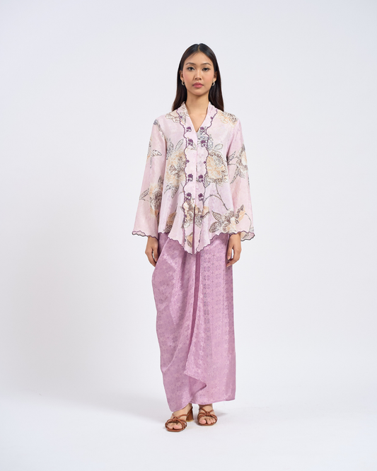 Juwita Kebaya Pendek  in Purple