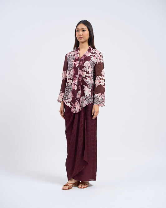 Juwita Kebaya Pendek in Burgundy