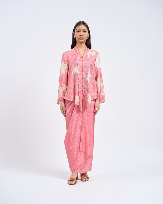 Juwita Kebaya Pendek  in Pink
