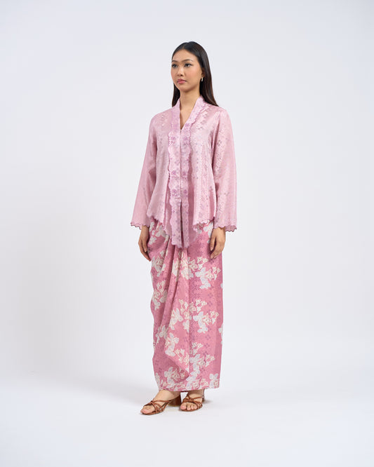 Juwita Kebaya Pendek  in Pink